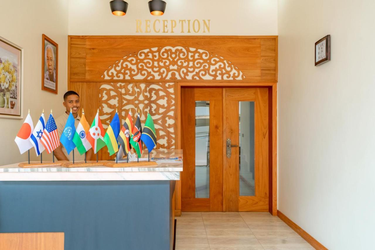 Kibo Palace Hotel Moshi Eksteriør bilde